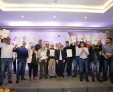 A governadora Cida Borghetti esteve em Ponta Grossa, nos Campos Gerais, onde firmou convênios para investimentos nos municípios da região