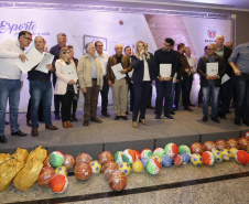 A governadora Cida Borghetti esteve em Ponta Grossa, nos Campos Gerais, onde firmou convênios para investimentos nos municípios da região