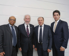 Posse do Conselho de Administração do Serviço Social Autônomo Paranacidade. Tomaram posse os secretários João Carlos Ortega, secretário do Desenvolvimento Urbano; René de Oliveira Garcia Júnior, secretário da Fazenda e Valdemar Bernardo Jorge, secretário do Planejamento.  ? Curitiba, 02/01/2019  -  Foto: Arnaldo Alves/ANPr