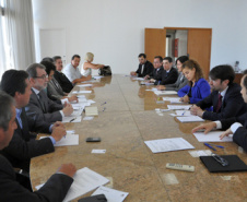 Governo do Paraná quer acabar com lixões a céu aberto até agosto deste ano