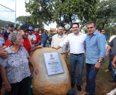 Governador inaugura Meu Campinho e autoriza novas obras em Faxinal