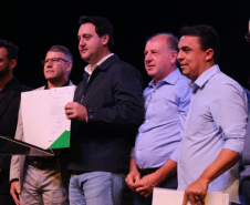Governador confirma investimentos de R$ 8 milhões em 12 municípios no Noroeste do PR