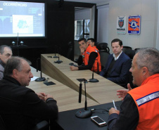 Ortega visita a Coordenadoria Estadual de Proteção e Defesa Civil do Paraná e elogia o trabalho