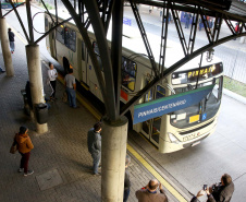 Pinhais ganha nova ligação de ônibus com Curitiba
