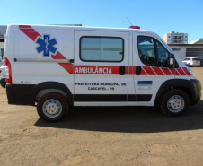 Trezentas Prefeituras recebem equipamentos Rodoviários e Veículos em benefício à população do Paraná