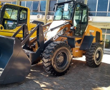 Trezentas Prefeituras recebem equipamentos Rodoviários e Veículos em benefício à população do Paraná