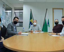 Assinados contratos para PDUIs das Regiões Metropolitanas de Londrina e Maringá