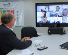 Prefeitos conhecem Projetos, Ações e ferramentas modernas da SEDU e Paranacidade que beneficiam aos Municípios

