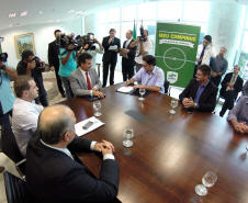 Programa “Meu Campinho” busca atrair crianças e adolescentes a novas oportunidades de vida