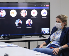 Critérios de performances de infraestrutura em obras foram temas de palestra aos engenheiros civis do Paranacidade
