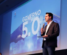 Governo e AMP reúnem prefeitos dos 399 Municípios para discutir sustentabilidade e inovação