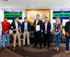 Asfalto Novo, Vida Nova: Estado repassa mais R$ 44,6 milhões para 10 Municípios