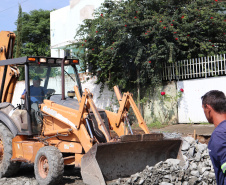 Obras de pavimentação, iluminação e arborização do Asfalto Novo, Vida Nova avançam e modernizam o Paraná