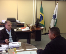 “Um Campinho” para a festa de 13 mil famílias no Parolin