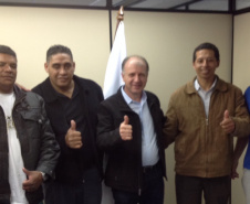 “Um Campinho” para a festa de 13 mil famílias no Parolin