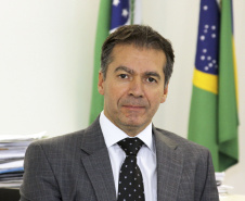 Novos secretários de Estado assumem nesta semana