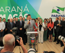 Ao lado de Kassab, Richa diz que Paraná estreita relação com governo federal