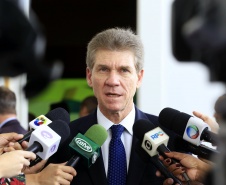 Richa reúne secretários, pede austeridade e trabalho integrado