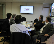 Edgar Bueno traz demandas e convite a Ratinho Junior para a inauguração do Teatro Municipal de Cascavel, no próximo dia 10