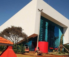 População de Cascavel recebe o 2º maior Teatro do Paraná, nesta sexta-feira, 10