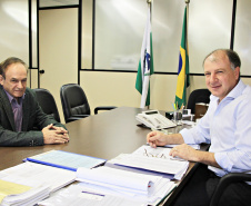 SEDU recebe nova leva de prefeitos, entre eles o que está na lista dos 100 melhores do País