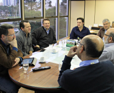 O projeto de um VLT como solução de mobilidade urbana reúne na SEDU técnicos de outros órgãos públicos