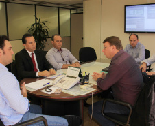 Crise do País dá início à cultura do uso da bicicleta em municípios do Paraná