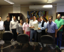 Ratinho Junior leva benefícios à população do Médio Paranapanema