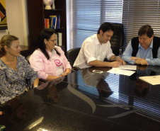 Ratinho Junior leva benefícios à população do Médio Paranapanema