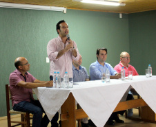 Ratinho Junior garante qualidade e agilidade nos serviços à população de Pinhão