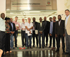 Representante de Angola elogia interação da Sociedade Organizada com Poder Público no Paraná