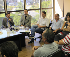 Ratinho Junior reúne equipe para avaliação trimestral dos trabalhos realizados

