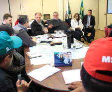 Parceria entre Governo do Paraná e MST vai resultar em melhor qualidade de vida às famílias em assentamentos e em acampamentos no Paraná