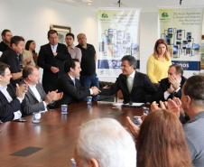 Governo renova contrato de gestão com o Paranacidade que completa 20 anos de existência e é referência no País