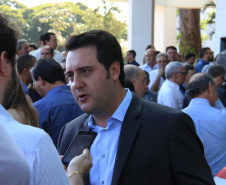 SEDU e Paranacidade facilitam novas soluções urbanas, diz Ratinho Junior