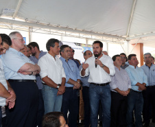 Apucarana comemora 73 anos de emancipação política e recebe obras e veículos do Governo do Paraná