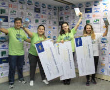 Equipe INOVARE ganha o primeiro lugar no Hackathon Paraná 2017
