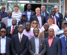 Nigéria vai adotar modelo de Sistema de Bilhetagem Eletrônica usada pela COMEC