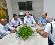 Ortega visita cinco municípios da região Norte Central do Paraná e leva melhorias à vida da população