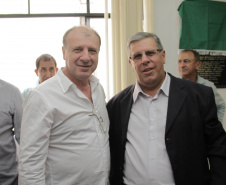 Benefícios à população do Programa “Internet para Todos”, mostrado pelo ministro Kassab, despertam atenção de secretários de Estado, deputados e prefeitos do Paraná na AMP

