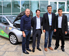 “Programa Cidades do Futuro” da SEDU/Paranacidade põe nas ruas carros 100% elétricos