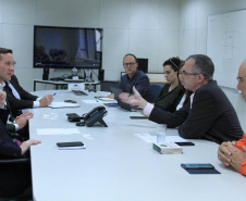 Representantes do Paranacidade e do Reino Unido fortalecem relações para projetos de desenvolvimento sustentável