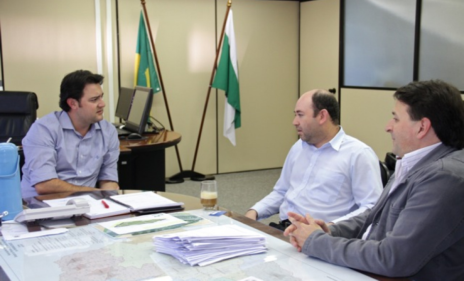 SEDU recebe demandas de mais de 40 prefeitos de diversas siglas e regiões do Paraná.