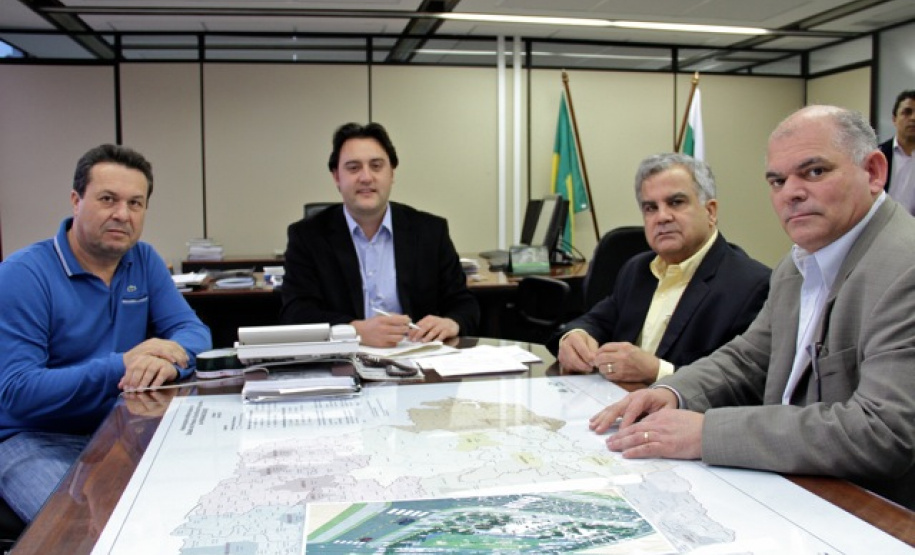 Novos investimentos para a população das Regiões Oeste, Noroeste e Norte do Paraná.