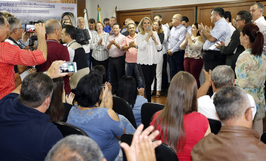 Em Apucarana, Cida destaca a presença do governo no Interior