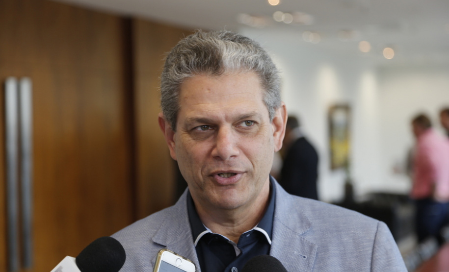 Cida repassa R$ 4 milhões para investimentos em oito municípios