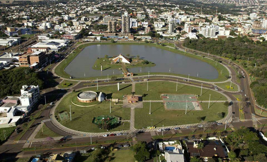 Silvio Barros participa de seminário sobre desenvolvimento econômico em Toledo
