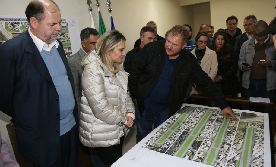 Campo Magro vai revitalizar avenida e ampliar unidade de saúde