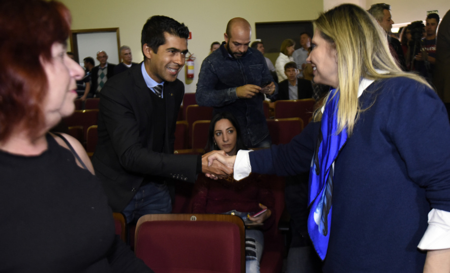 A governadora Cida Borghetti confirmou nesta quinta-feira (21) o apoio do Governo do Estado para um conjunto de obras em São José dos Pinhais, na Região Metropolitana de Curitiba