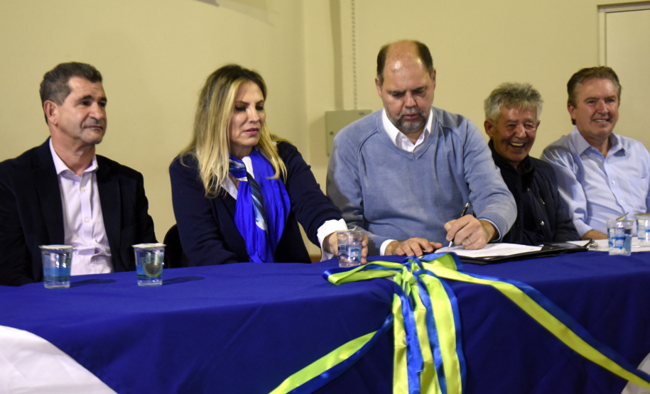 A governadora Cida Borghetti confirmou nesta quinta-feira (21) o apoio do Governo do Estado para um conjunto de obras em São José dos Pinhais, na Região Metropolitana de Curitiba